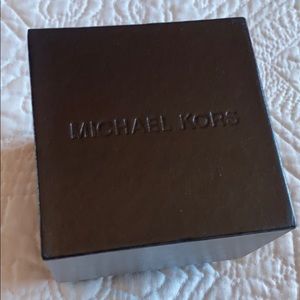 Michael Kors watch box